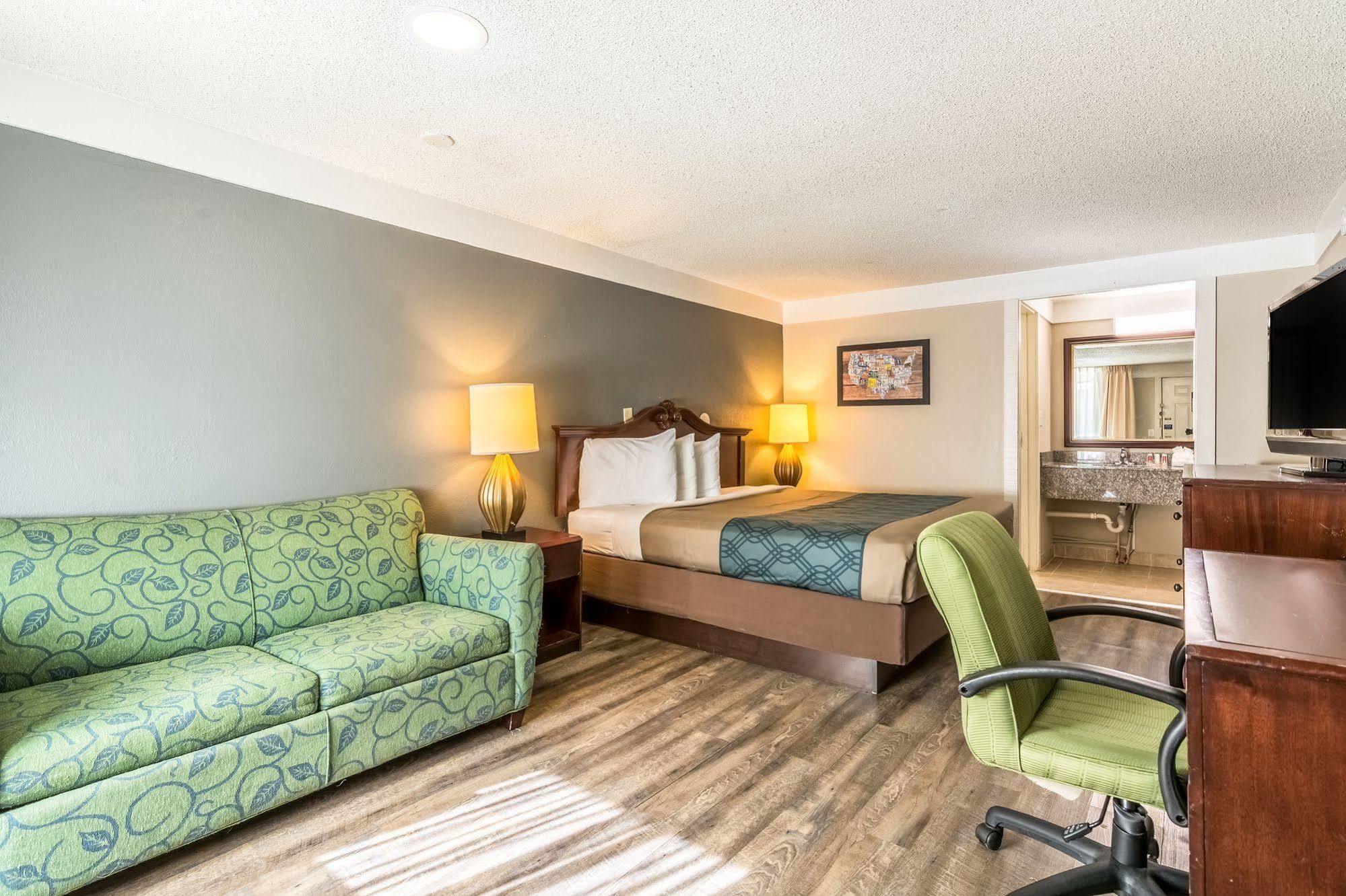 Econo Lodge - Gastonia Eksteriør billede