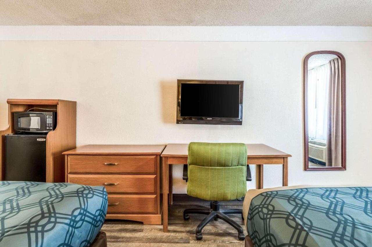 Econo Lodge - Gastonia Eksteriør billede